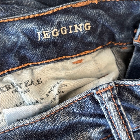 American Eagle Outfitters Hi-Rise Distressed Jegging Jeans size 16 S. - Picture 6 of 7